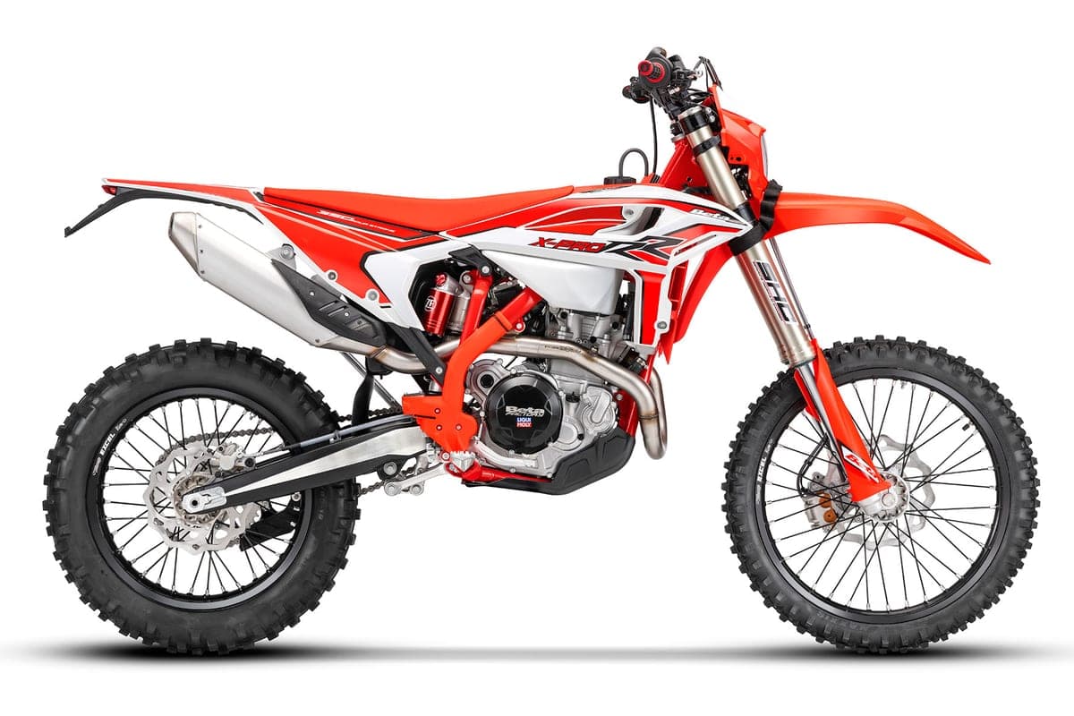 2027 Beta 430 RR X-Pro enduro bike in red and white, left-side studio profile showing the WP fork, spoked wheels and X-Pro TR bodywork graphics