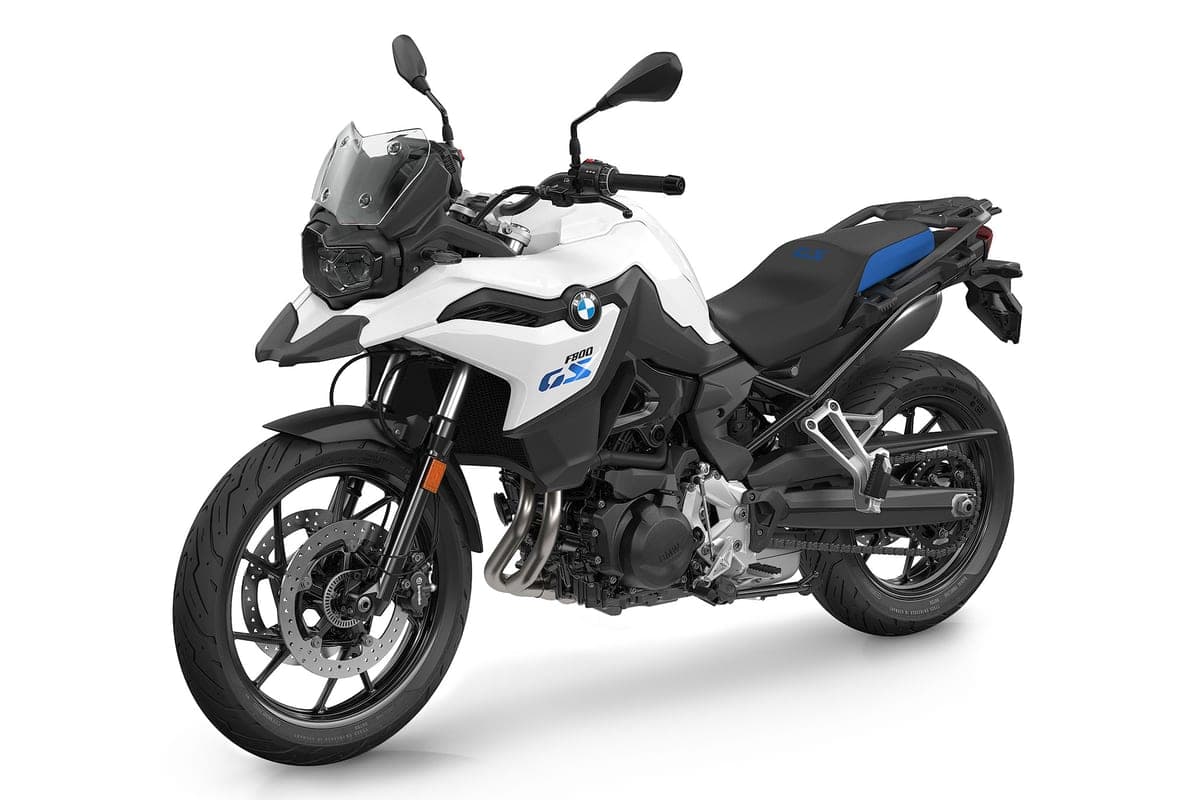 BMW F 800 GS front three-quarter studio view highlighting the beak fender, upright windscreen, engine crash bars and inverted front fork