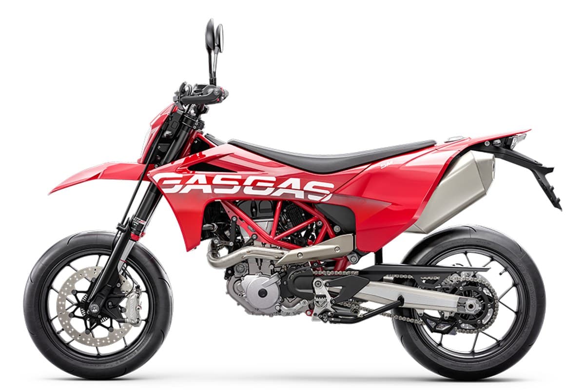GasGas SM 700 right-side studio view highlighting the brushed exhaust canister, spoked wheels and single front disc brake