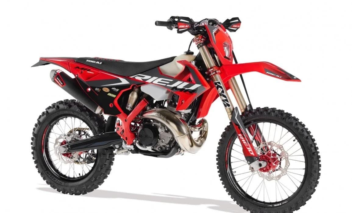 Rieju MR Pro 300i front three-quarter studio view highlighting the handguards, gold fork legs and black exhaust silencer
