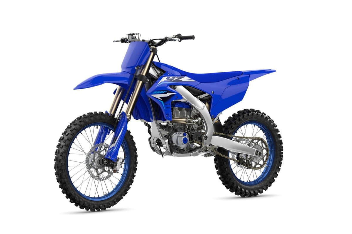 Yamaha YZ250F front three-quarter studio view highlighting the blue bodywork, YZ graphics, engine cases and chain guard