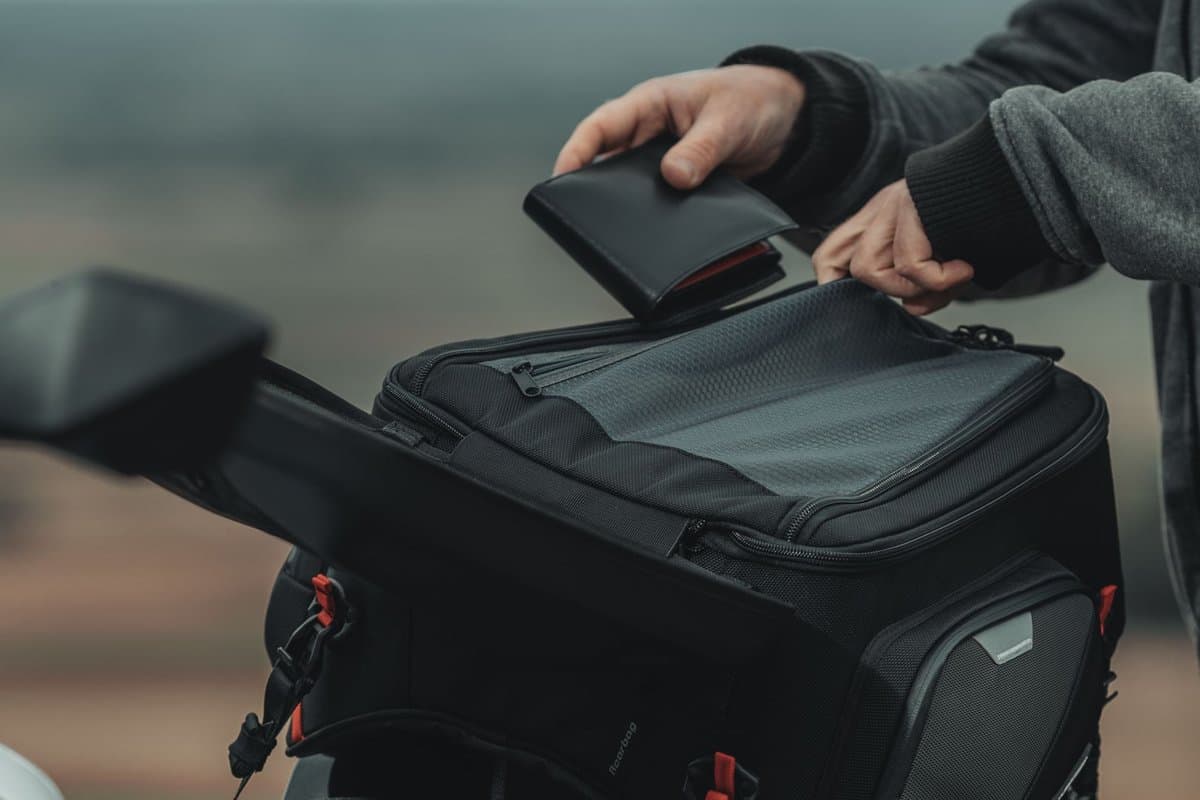 PRO Rearbag lid opened on the bike