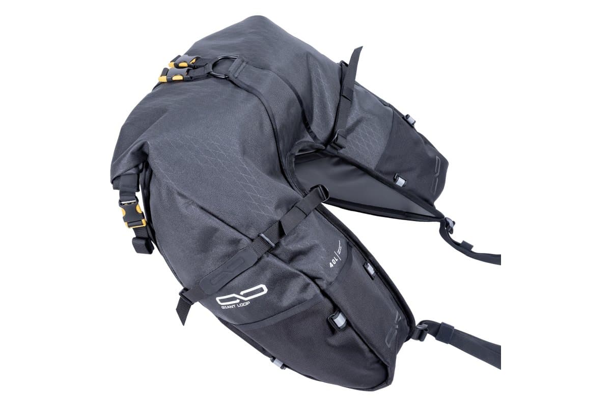 Giant Loop Coyote saddlebag, three-quarter view