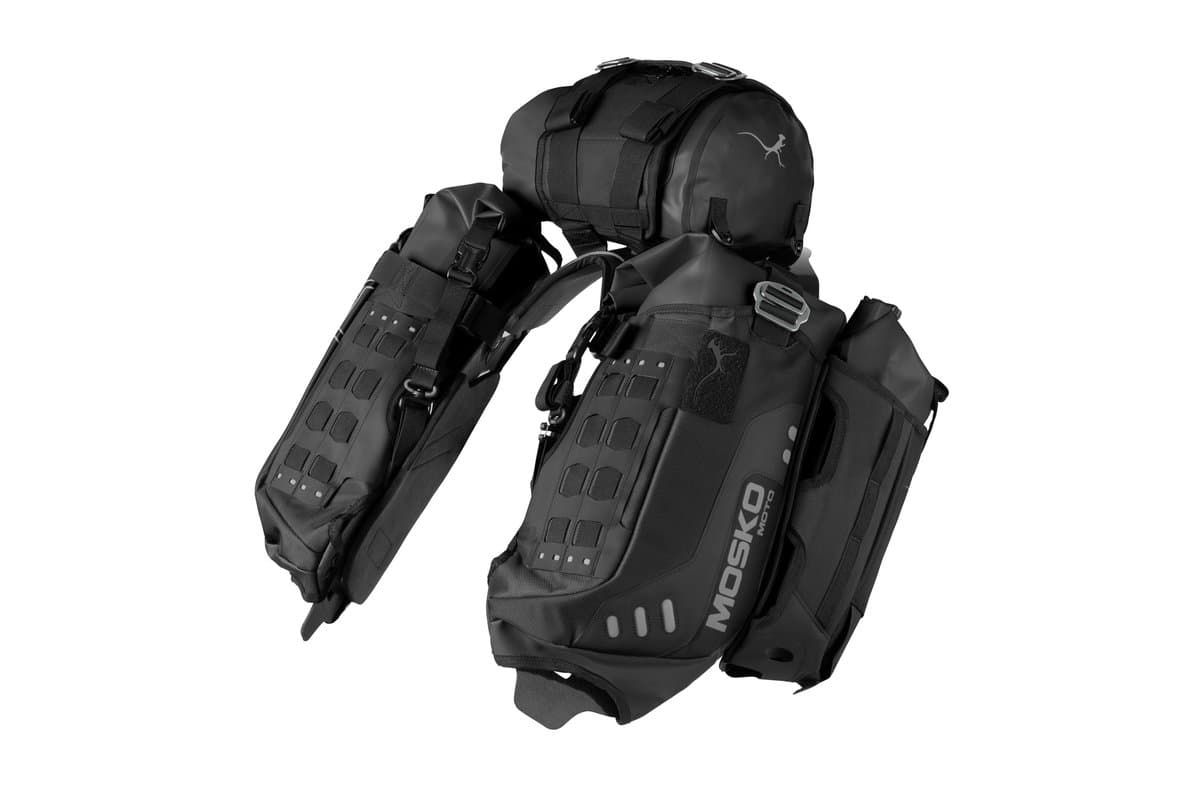 Mosko Moto Reckless 40L V4.0 rackless system in Triple Black with the Stinger 8L tail bag and the two optional Aux Pox pockets, studio shot