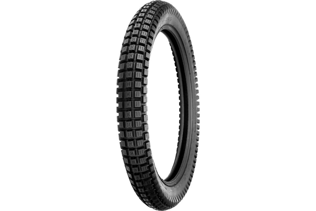 Shinko SR241 Golden Boy: the same tire seen more side-on, showing the sidewall and the stepped block shoulder