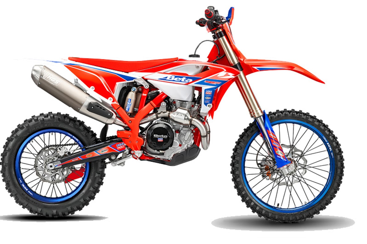 2026 Beta 450 RC cross-country bike in red, white and blue, right-side studio profile on white showing the KYB fork, blue Excel rims and titanium silencer